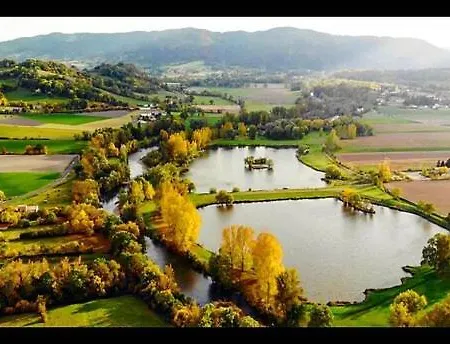 Clos Moulin בית נופש *